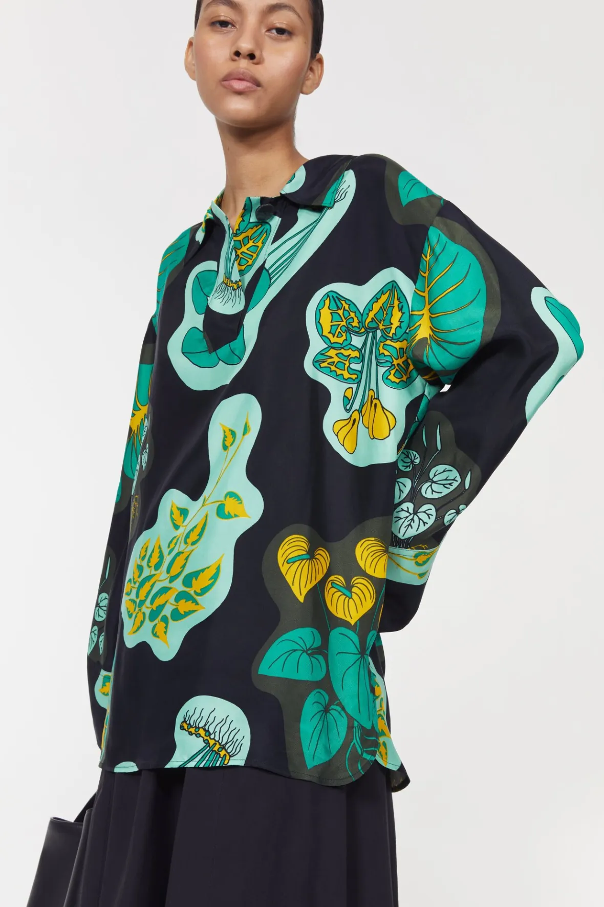 sunshine_leaf_shirt_2-1.webp Store Sunshine Leaf Shirt Women Shirts & Blouses